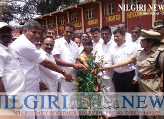 ஜேம்ஸ் வில்கின்சன் பிரிக்ஸ் நினைவாக பிரிக்ஸ் ஆங்கிலோ இந்தியன் பள்ளியில் மரம் நடும் விழா